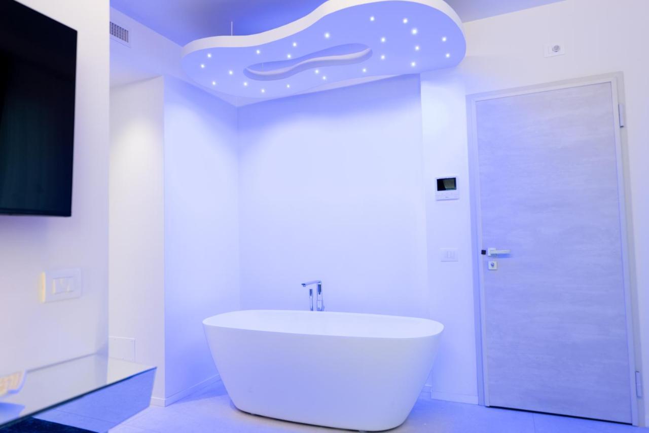 Magic Luxury Apartments Bardolino Exterior photo